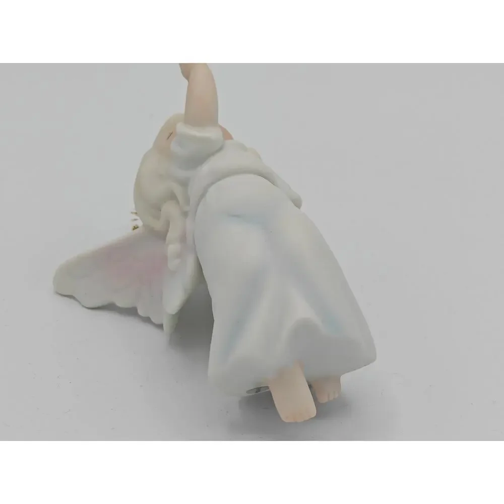 Precious Moments 153338 Joy To The‎ World Enesco Angel Christmas 1996 Ornament
